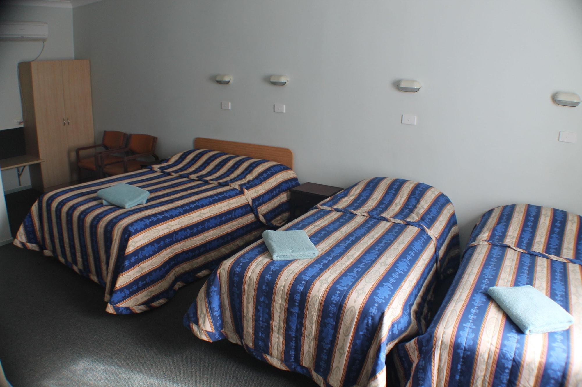 Lake Forbes Motel Dış mekan fotoğraf