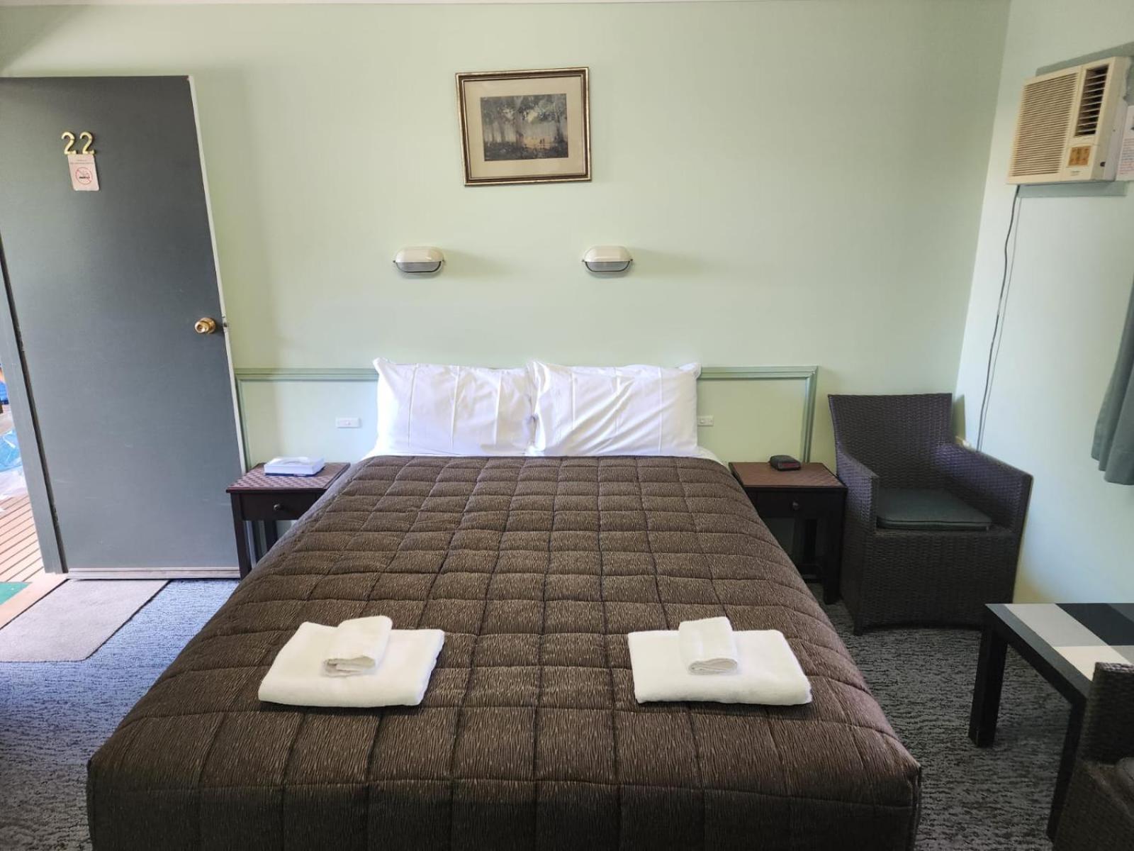 Lake Forbes Motel Dış mekan fotoğraf