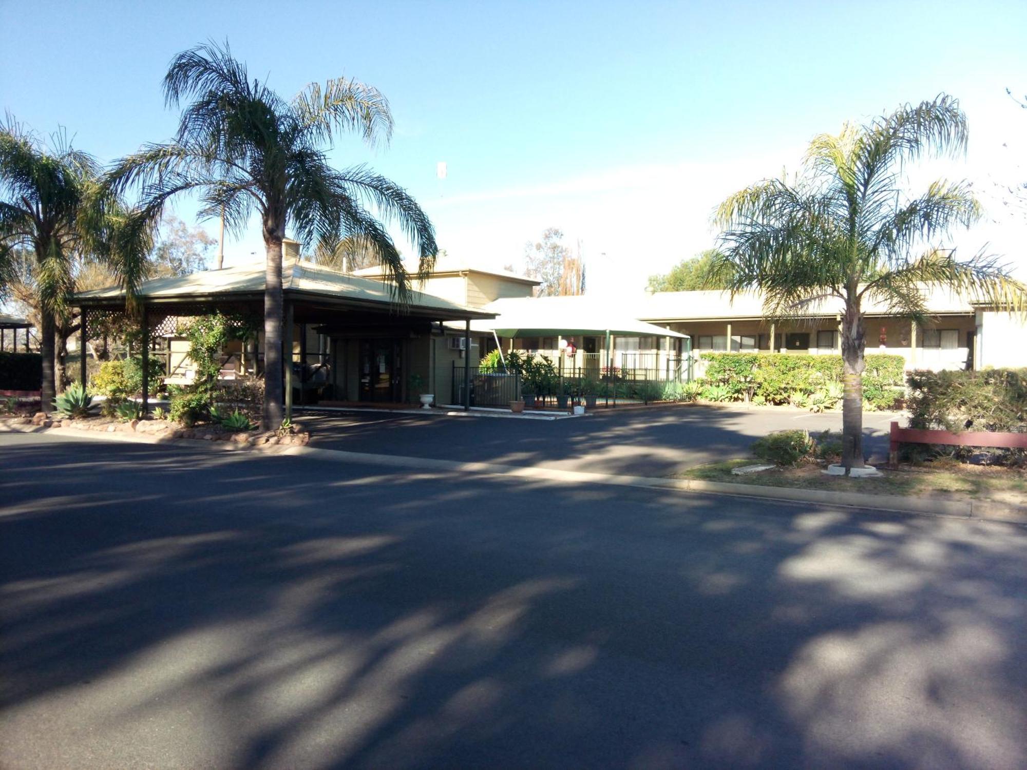 Lake Forbes Motel Dış mekan fotoğraf